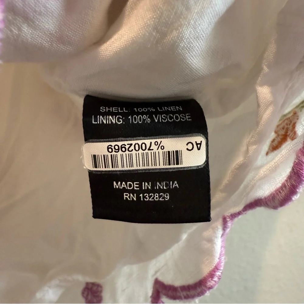 MAJORELLE “Wesley” White Ivory Linen Crop Top with Pastel Embroidered Floral - Picture 8 of 8